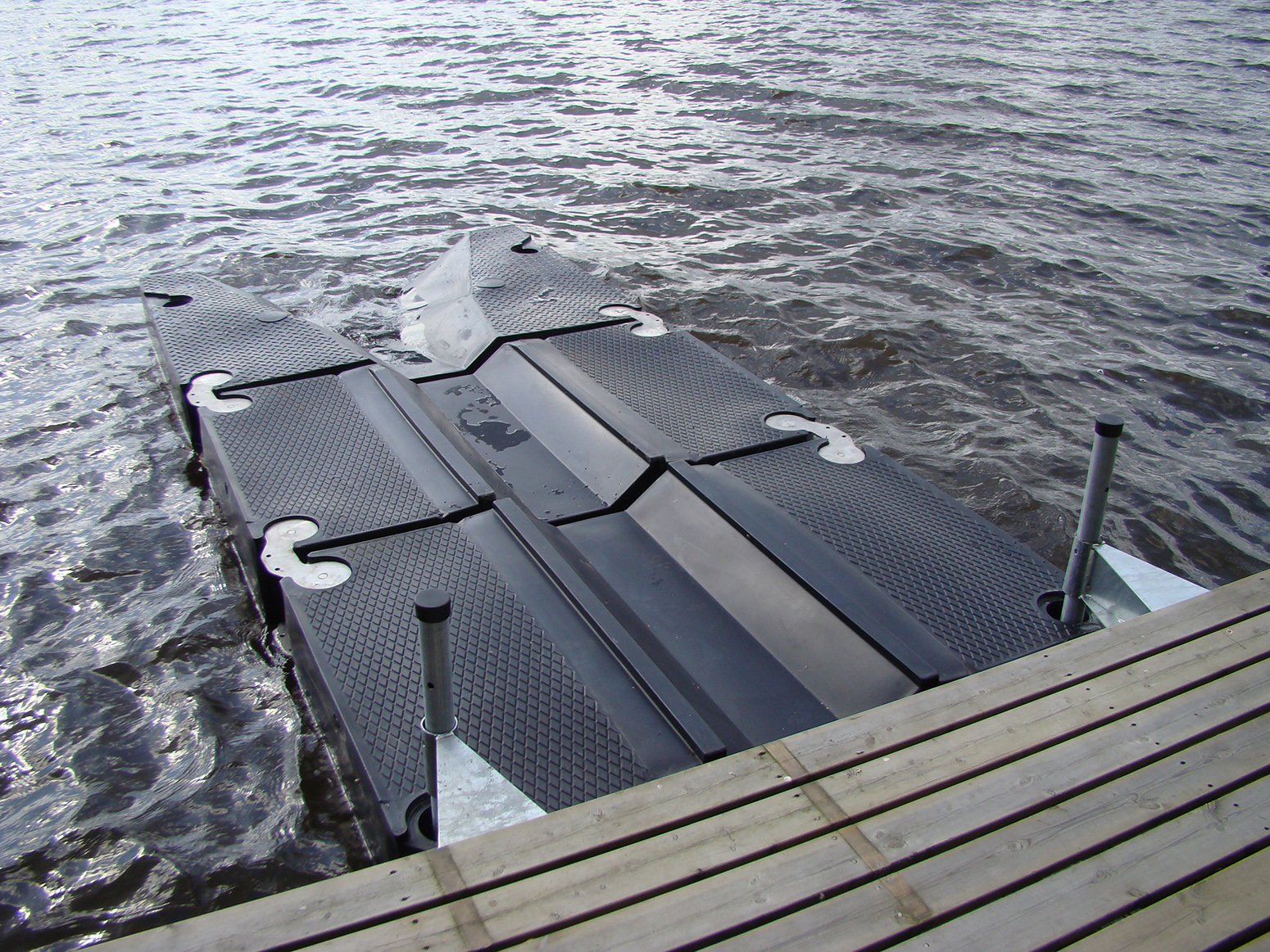 Lip-Lap Jet Ski dock inc. attachment set