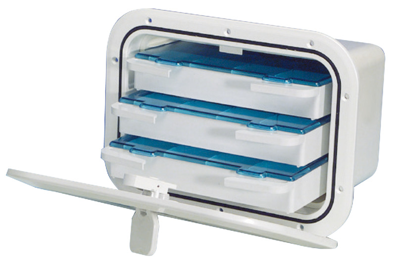 Locker w/ 3 drawers B front