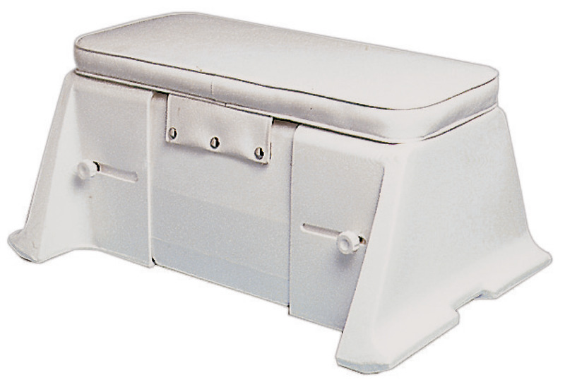 Storage locker for 230-330 cm dinghies