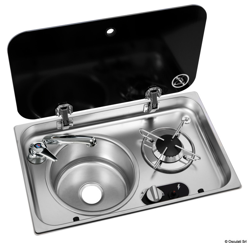 Built-in single hob - left sink w/ glass cover and mixer