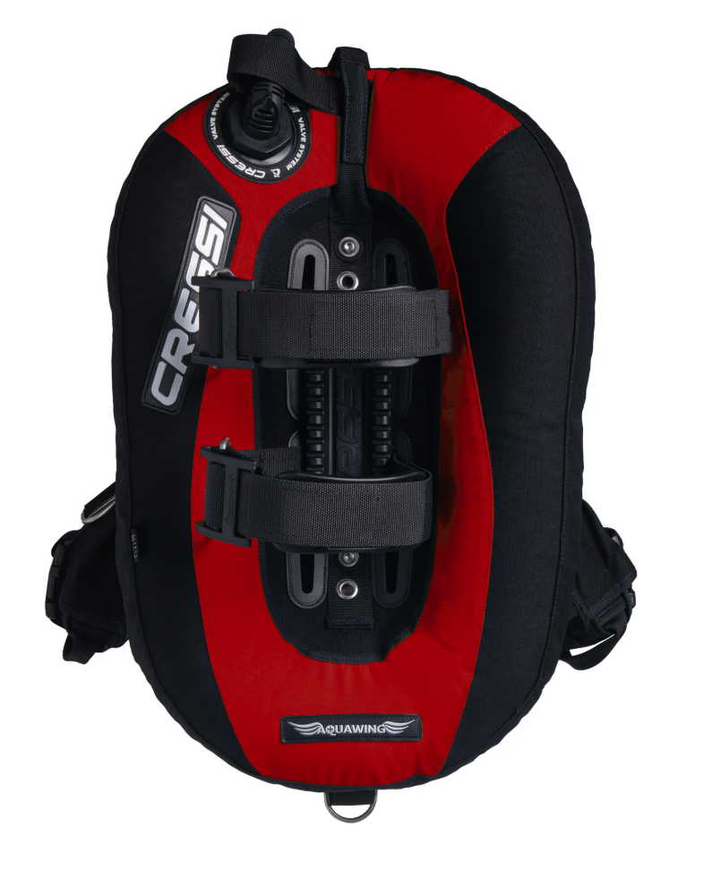 CRESSI AQUAWING PLUS BCD XS/XL -120N sarkans ar svaru kabatām