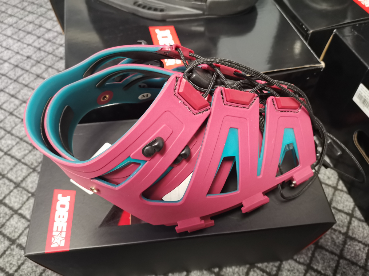 Wakeboard binding part EVO Indian RED