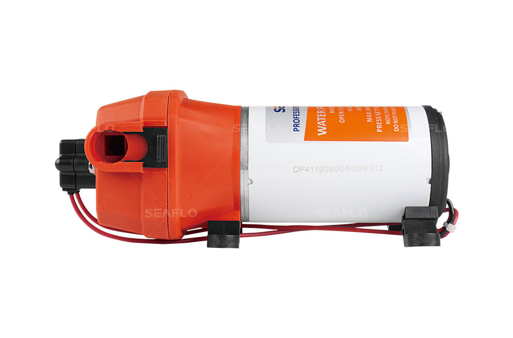 Spiediena ūdens sūknis SEAFLO 24v 12,5lpm 2,4bar Serija 41