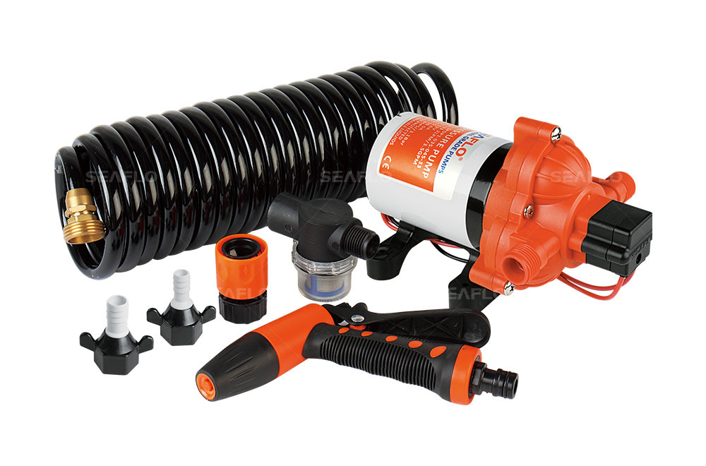 mazgāšanas ūdens sūkņa komplekts SEAFLO 24v 3.0/11.6lpm Sērija 33